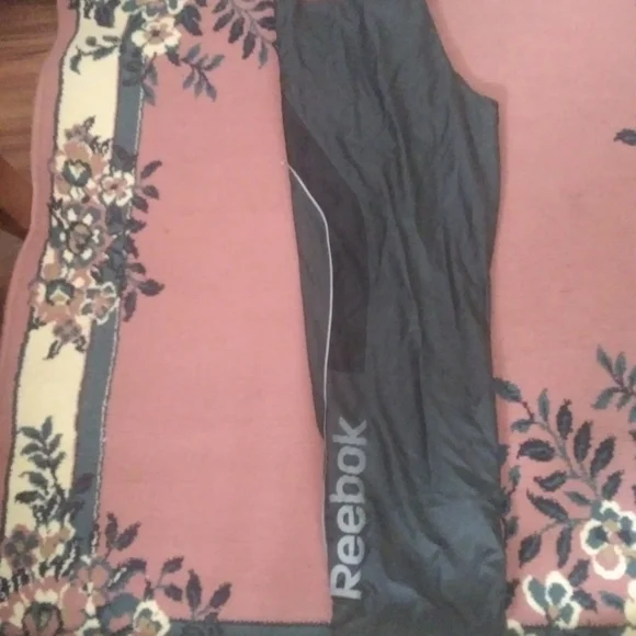 Men's Training Pants - Picture 4 of 10